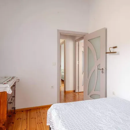 Villa Traditional Luxury Villa Retreat In Pidasos