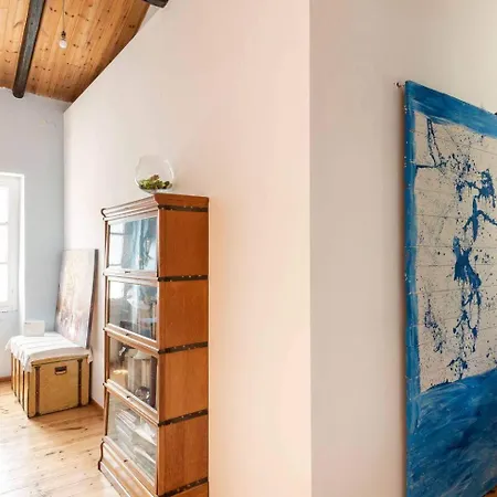 Traditional Luxury Villa Retreat In Pidasos