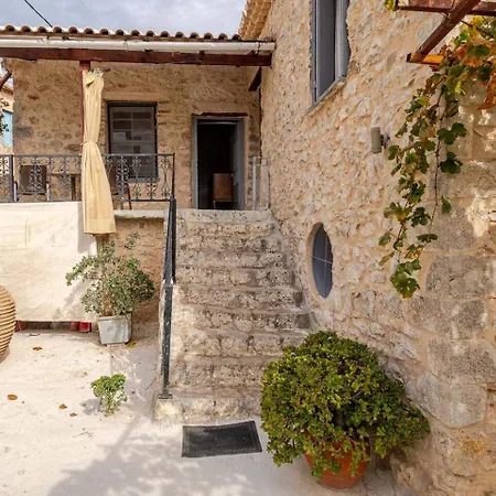 빌라 Serenity Retreat In Pidasos