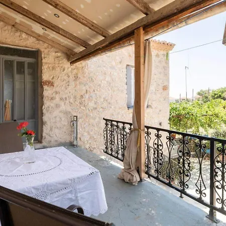 Traditional Luxury Villa Retreat In Pidasos Pidasos