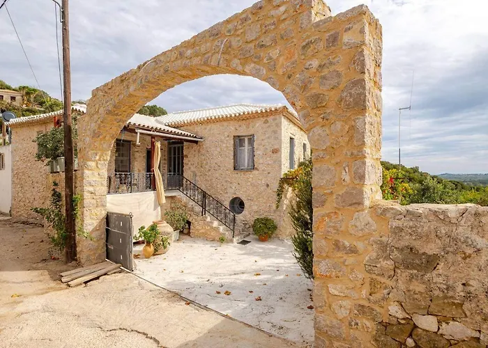 Serenity Villa Retreat In Pidasos Вилла